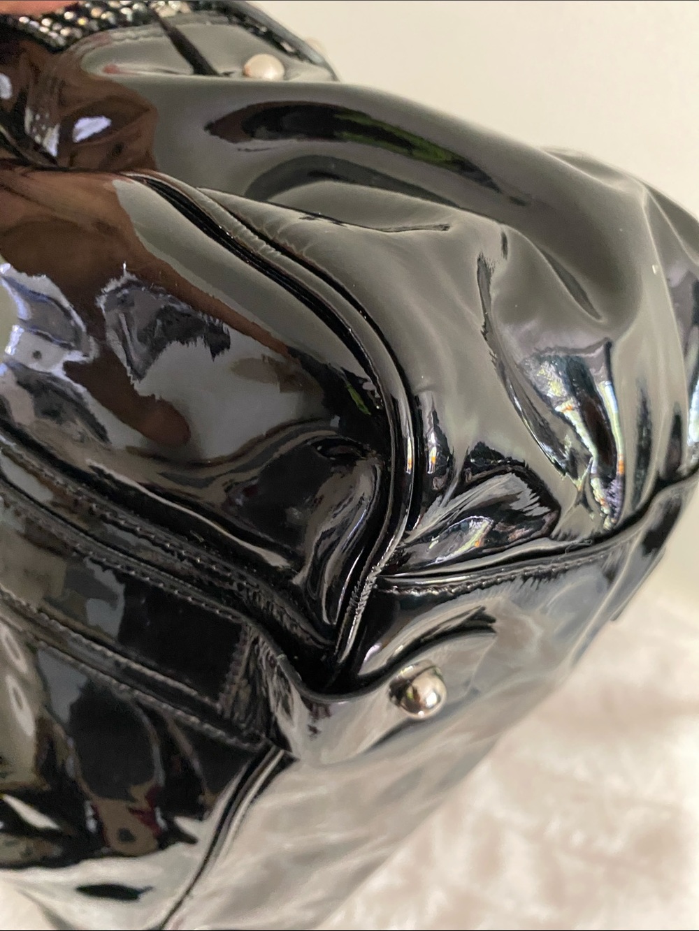 Rioni Studded Shoulder Tote in Glossy Black Patent Leather - Made in Italy - Picture 15 of 17